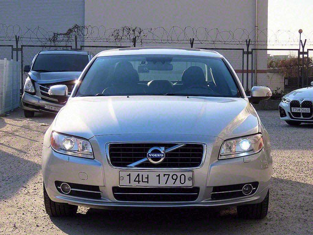 볼보 S80 D5 사진