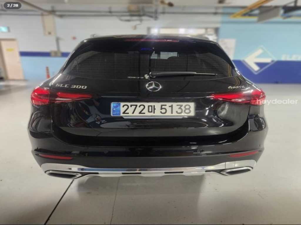 벤츠 GLC 클래스 GLC300 4MATIC 사진 2/5