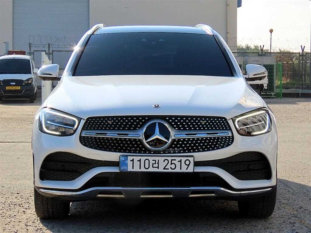 벤츠 GLC 클래스 GLC 300 4MATIC 사진