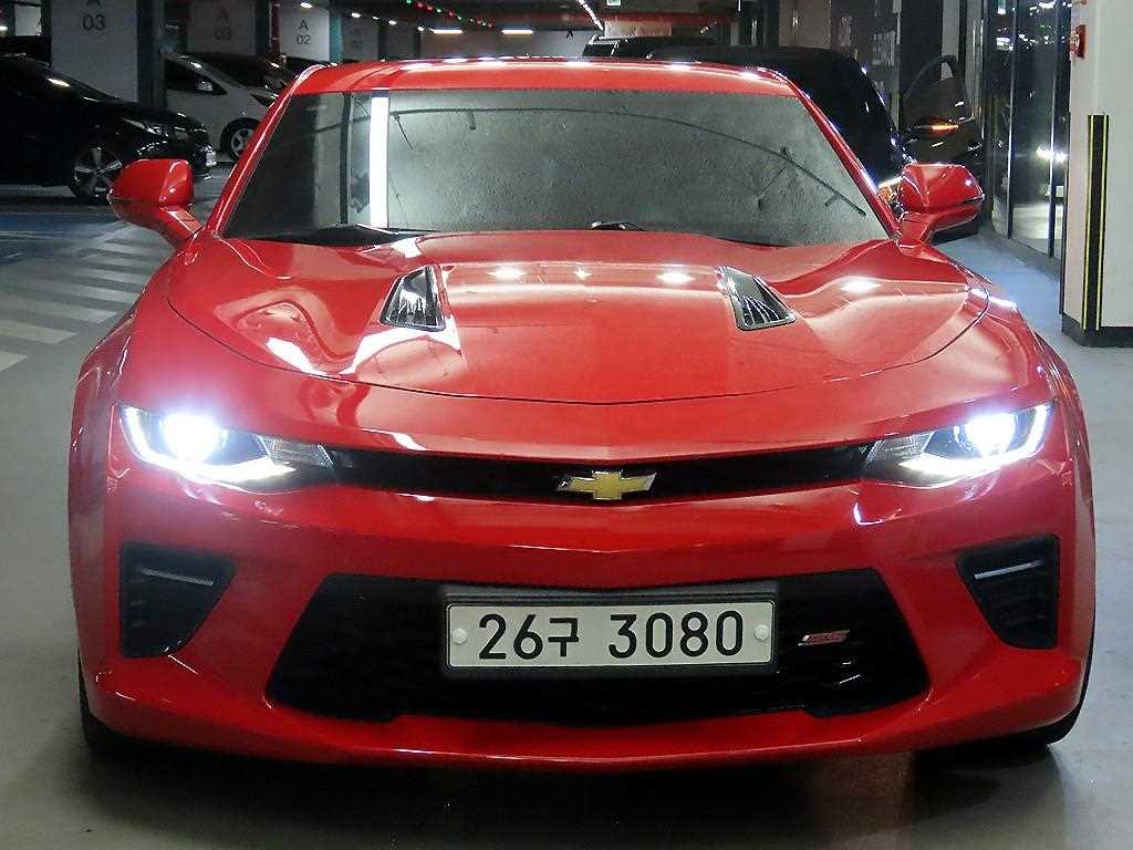 쉐보레 카마로 SS 6.2 V8 볼케이노레드 사진 2/20
