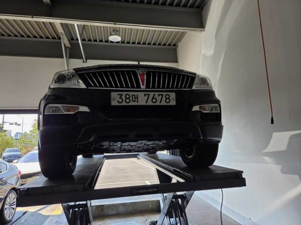 KGM 렉스턴 2.0 4WD RX7 럭셔리 사진
