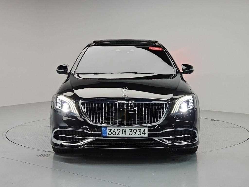 벤츠 S 클래스 마이바흐 S 500 4MATIC 사진 2/20