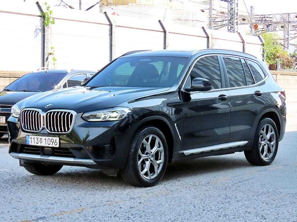 BMW X3 xDrive 20i xLine 사진 2/20