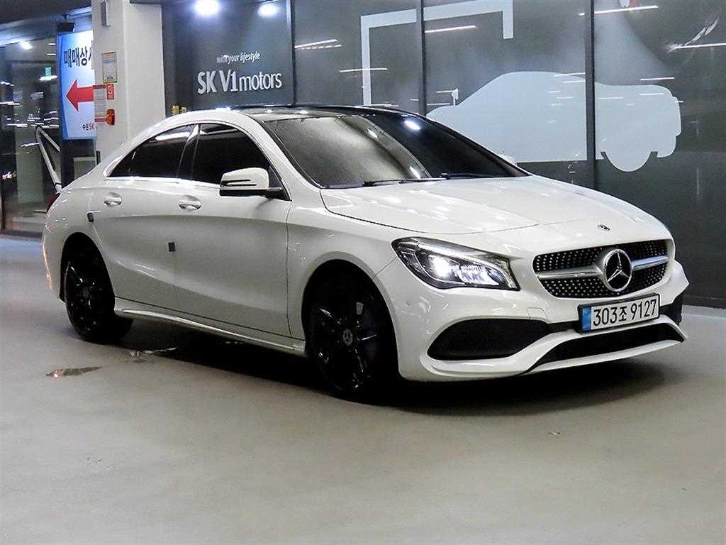 벤츠 CLA 클래스 CLA 220 AMG LINE 사진