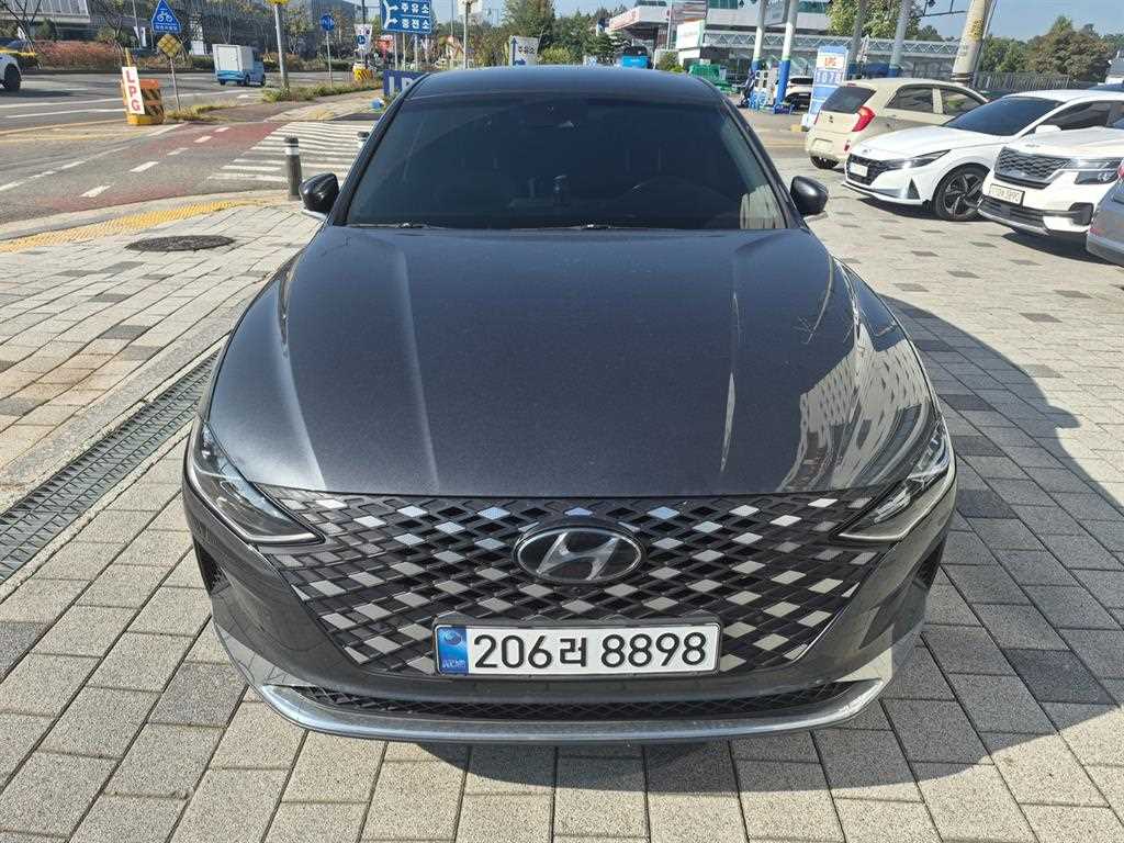 현대 그랜저 익스클루시브 사진