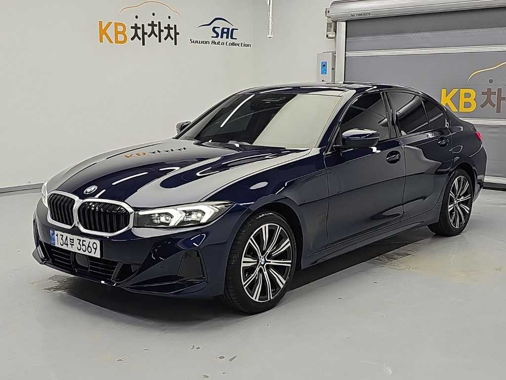 BMW 3시리즈 320i 사진