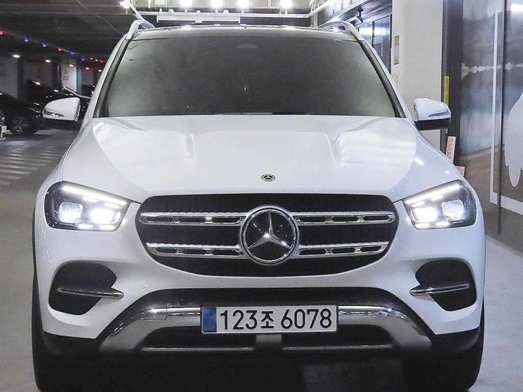 벤츠 GLE 클래스 GLE 350 4MATIC 사진 2/20