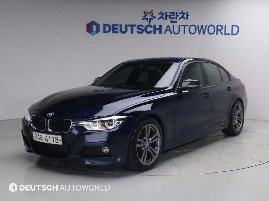 BMW 3시리즈 320i M 스포츠 사진