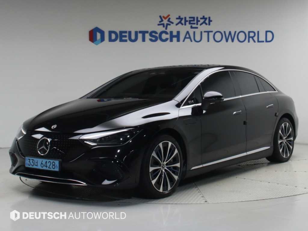 벤츠 EQE 350+ 사진
