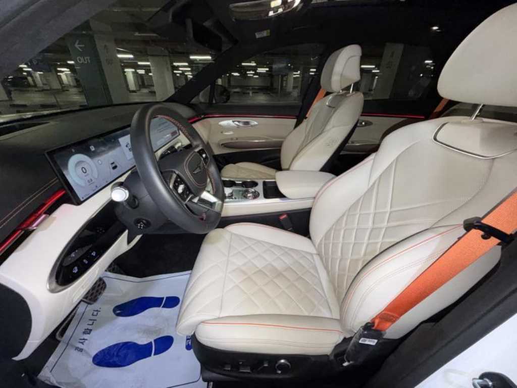 제네시스 GV70 2.5T 가솔린 2WD 사진