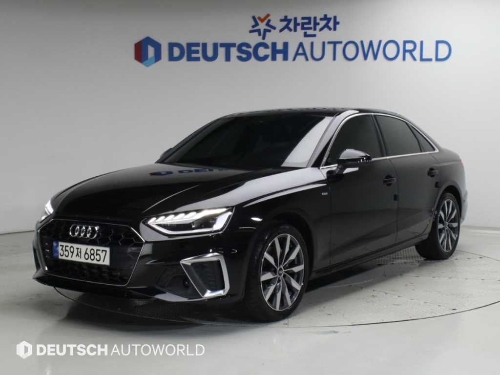 아우디 A4 40 TFSI 사진