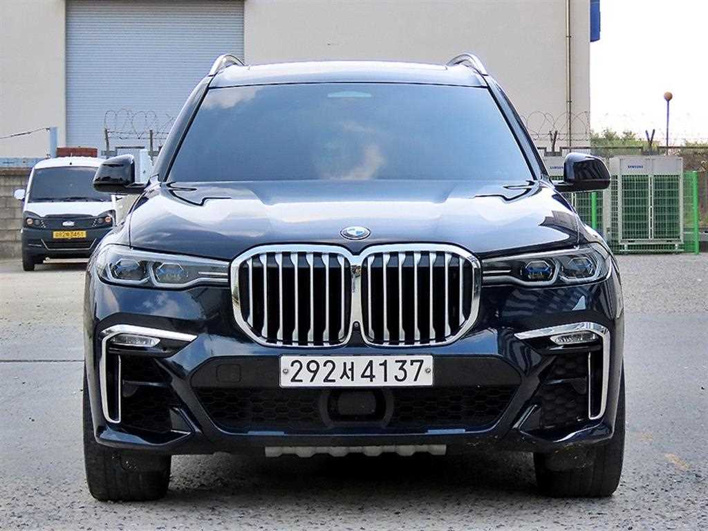 BMW X7 xDrive 40d M 스포츠 사진