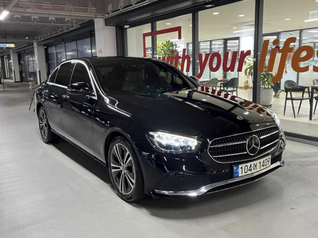 벤츠 E 클래스 E250 아방가르드 사진