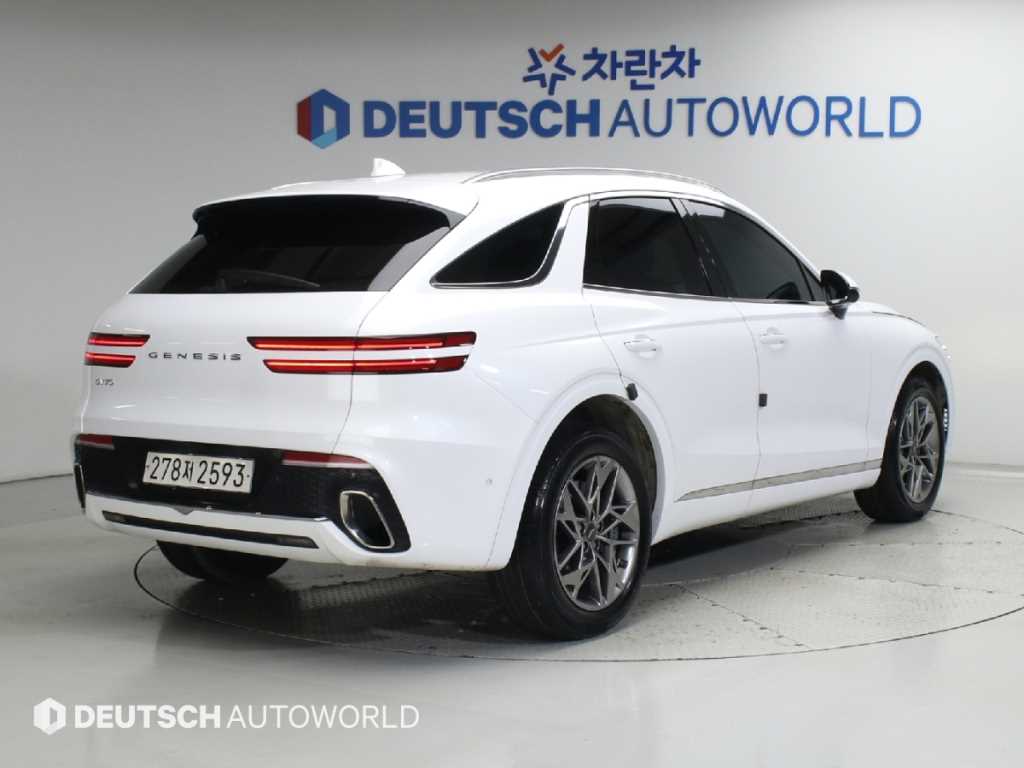 제네시스 GV70 2.5T 가솔린 2WD 사진 2/20