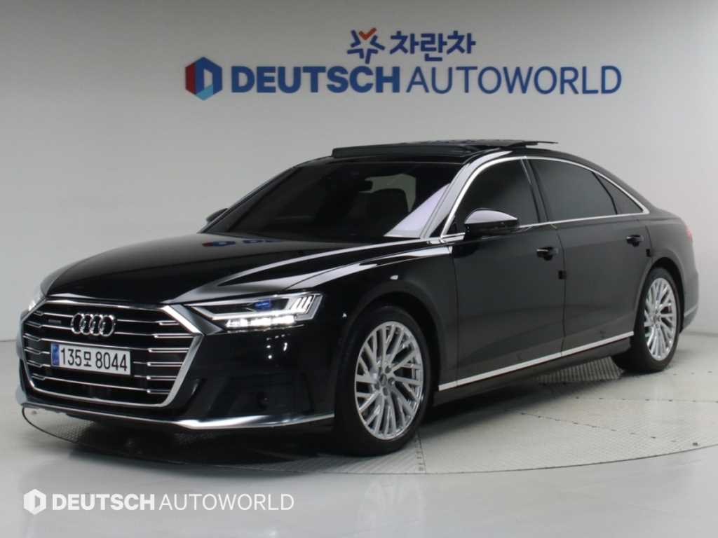 아우디 A8 55 TFSI 콰트로 LWB 프리미엄 사진