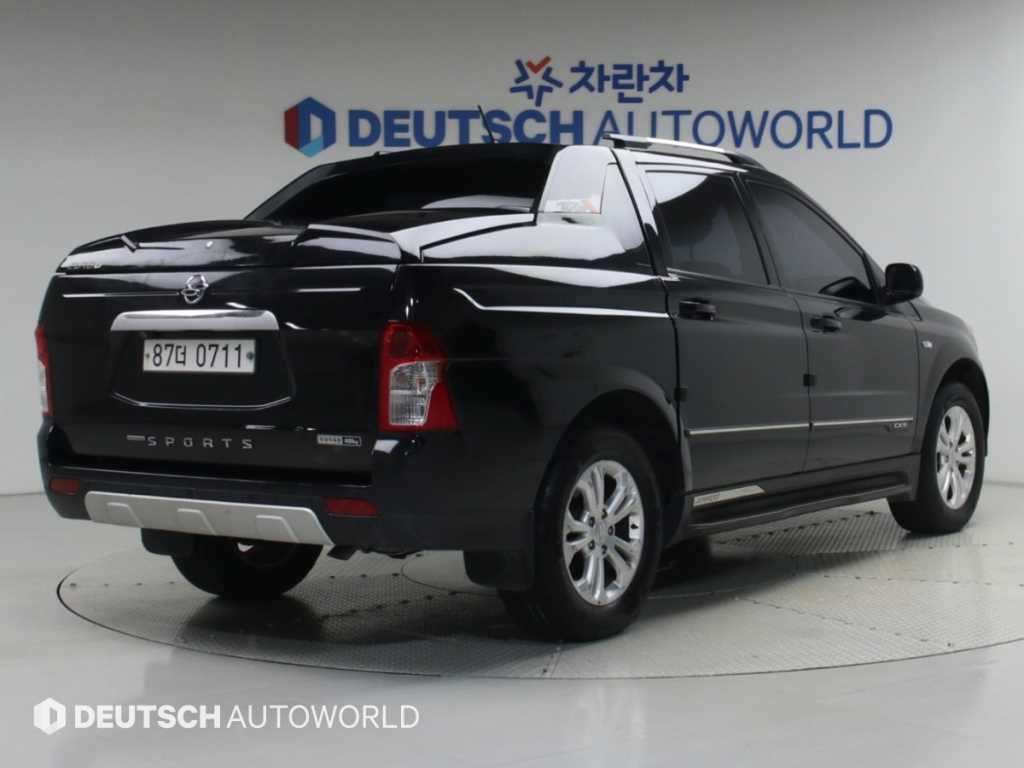 KGM 코란도 CX5(2WD) 클럽 사진 2/20