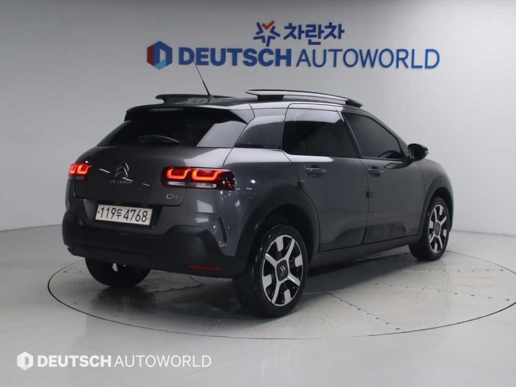 시트로엥 C4 1.6 BLUEHDI 샤인 사진 2/20