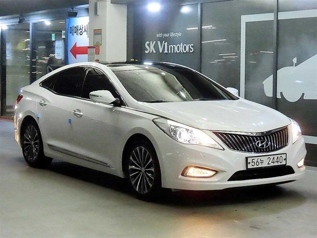 현대 그랜저 HG240 MODERN 컬렉션 사진