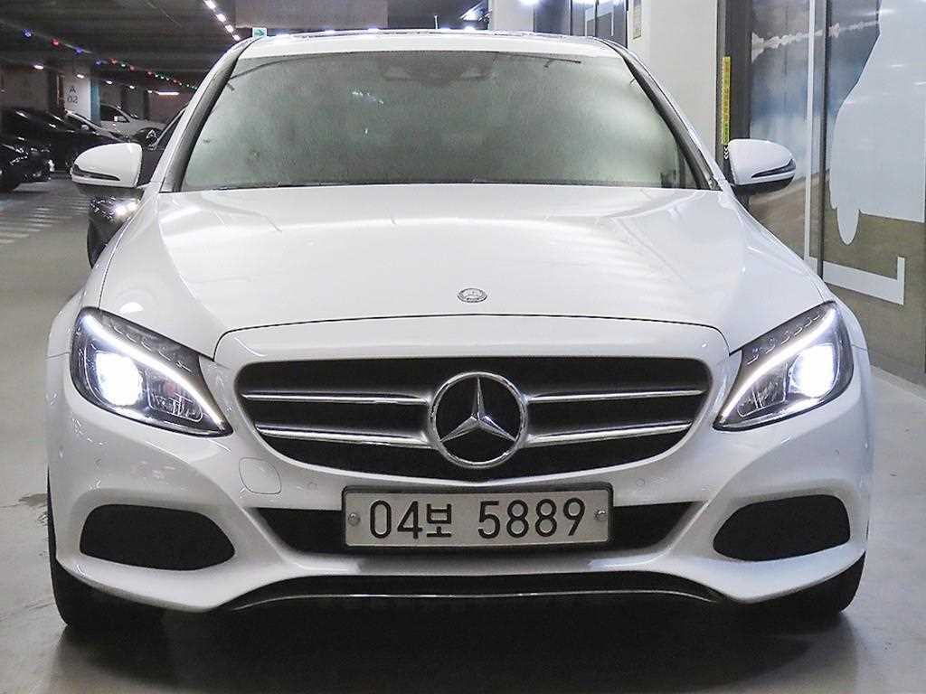 벤츠 C 클래스 C200 사진 2/20
