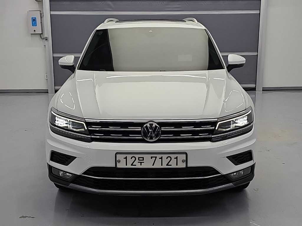 폭스바겐 티구안 2.0 TDI 프레스티지 4모션 사진 2/20