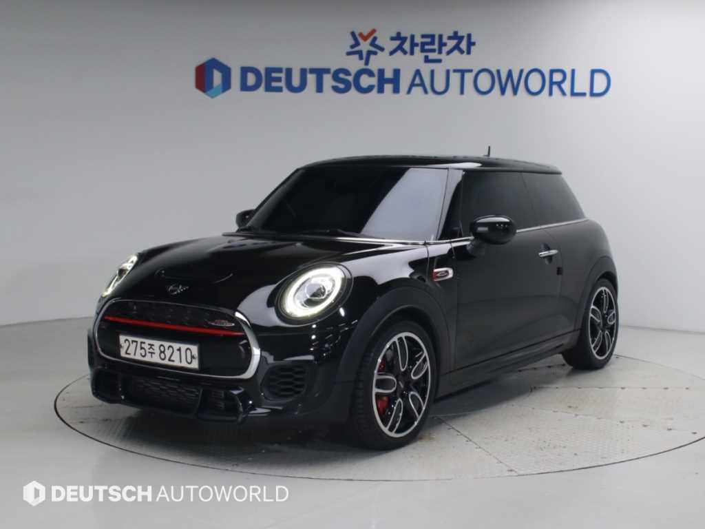 MINI 쿠퍼 JCW 사진