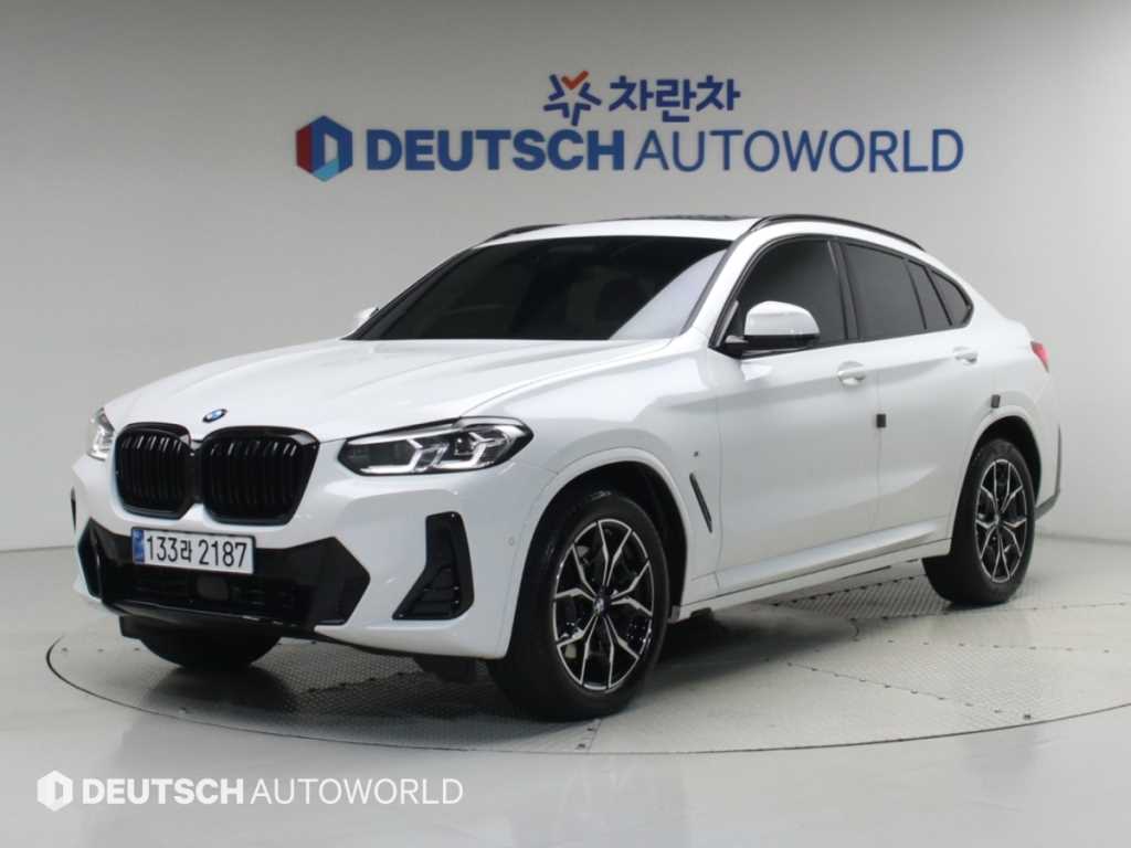 BMW X4 xDrive 20i M 스포츠 사진