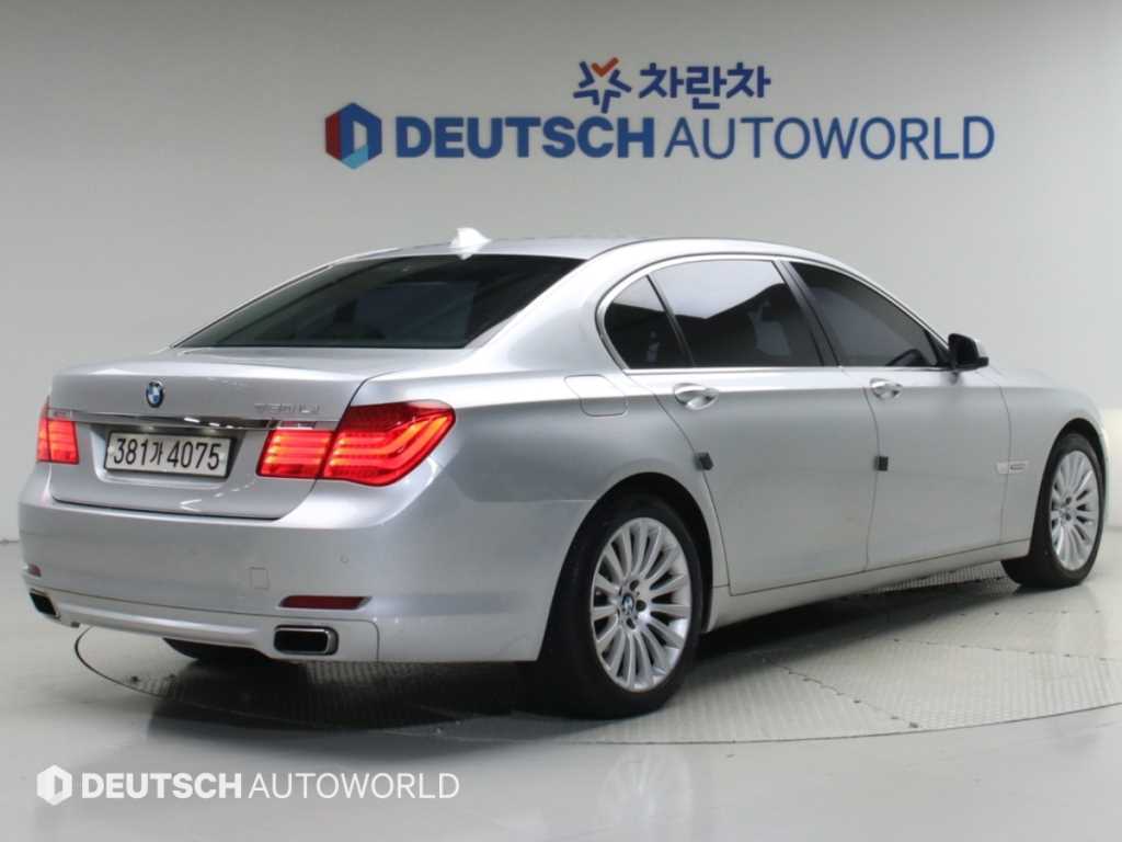 BMW 7시리즈 740 Li 사진 2/20