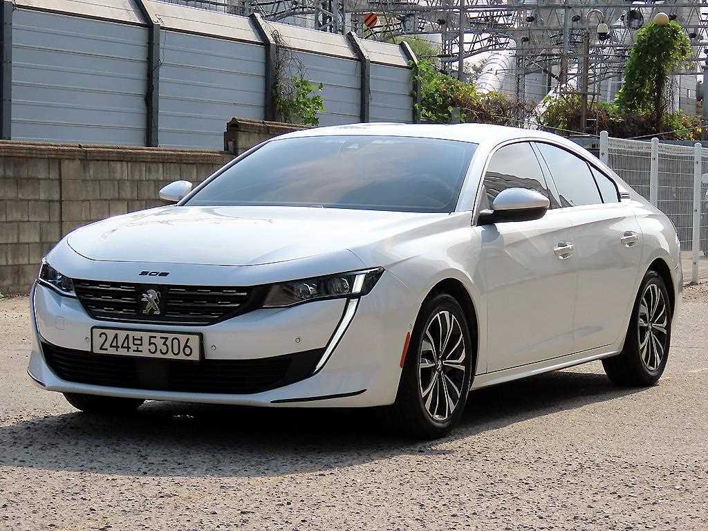 푸조 508 1.5 BlueHDI 알뤼르 사진 2/18