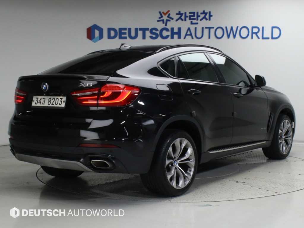 BMW X6 xDrive 30d 사진 2/20