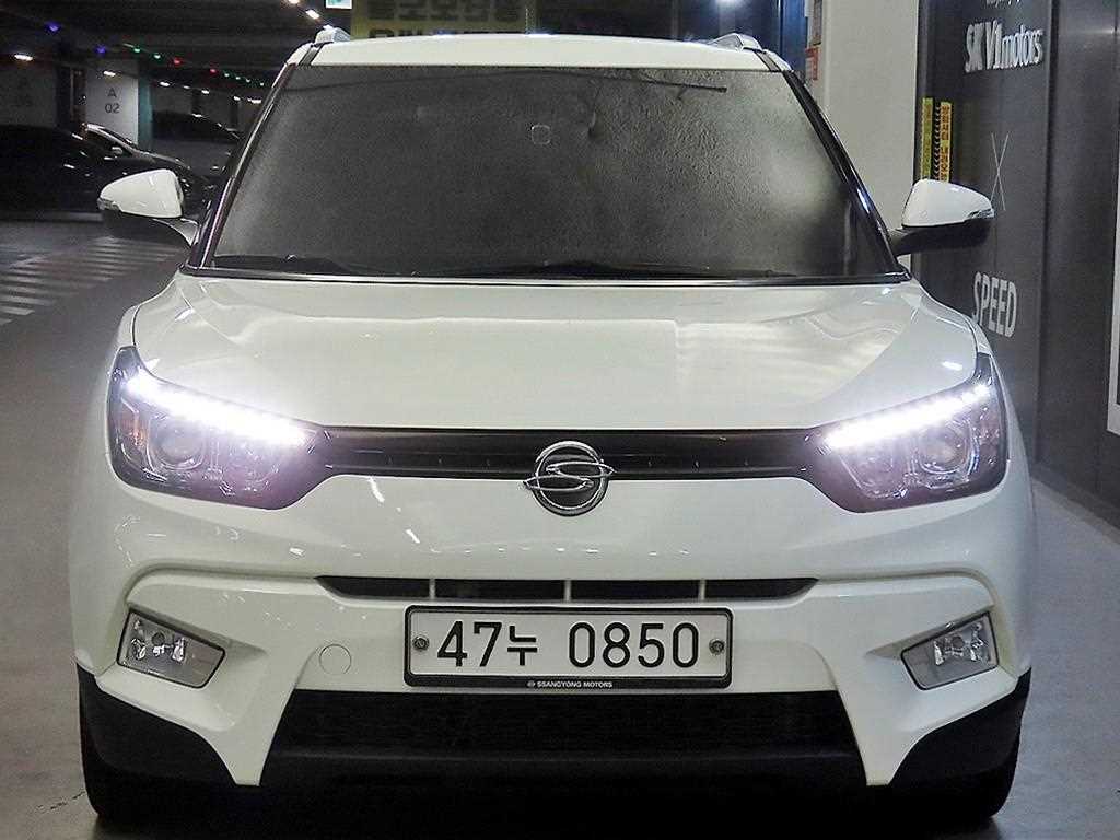 KGM 티볼리 디젤 2WD 1.6 VX 사진 2/19
