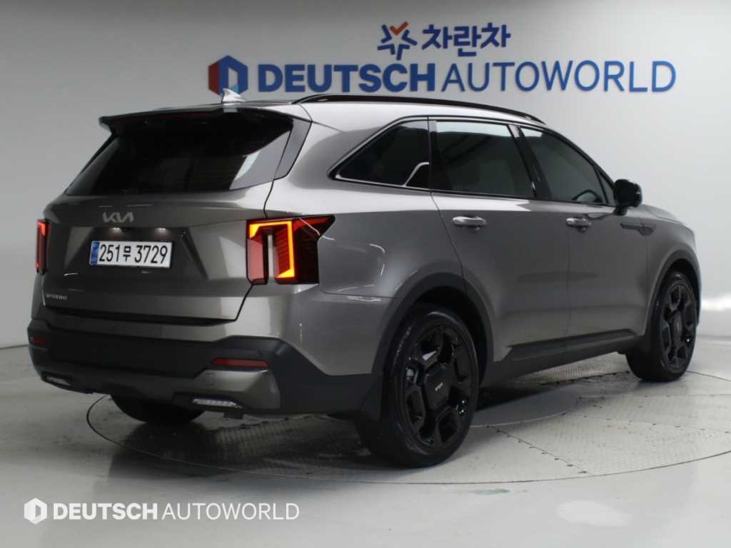 기아 쏘렌토 가솔린 2.5T 2WD 시그니처 그래비티 사진 2/20