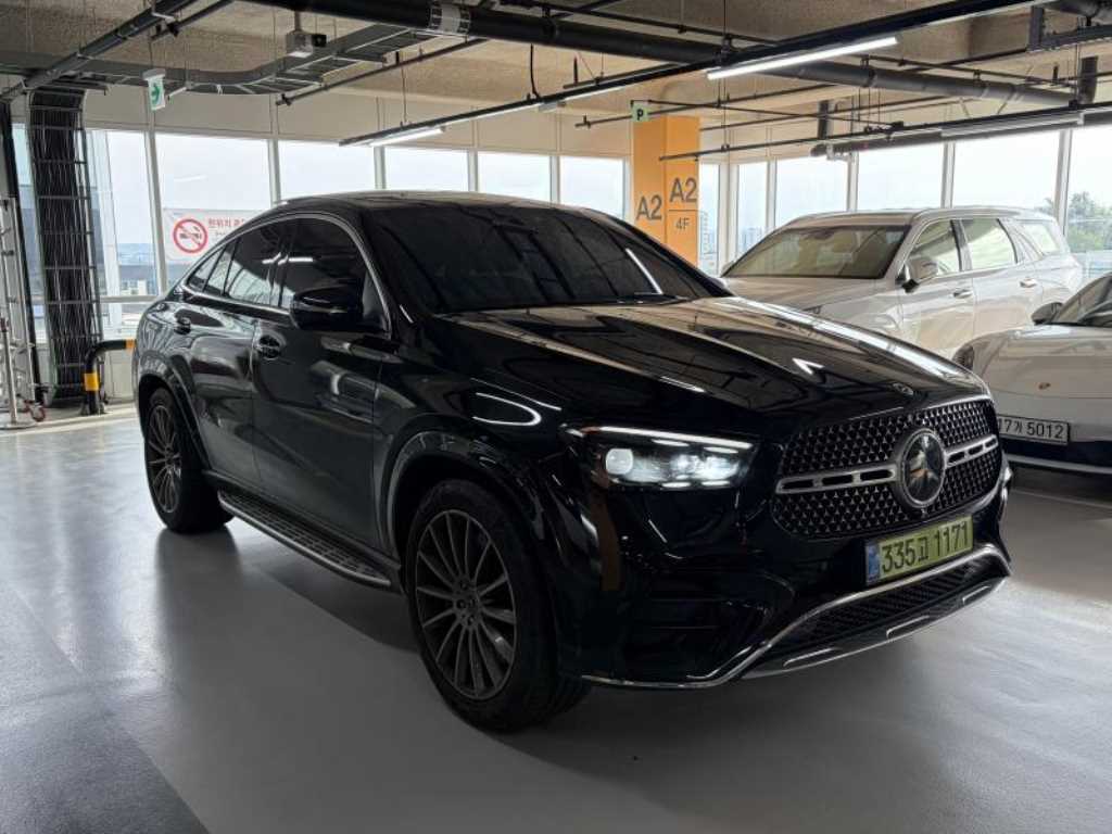 벤츠 GLE 클래스 GLE 450 4MATIC 쿠페 사진 2/8