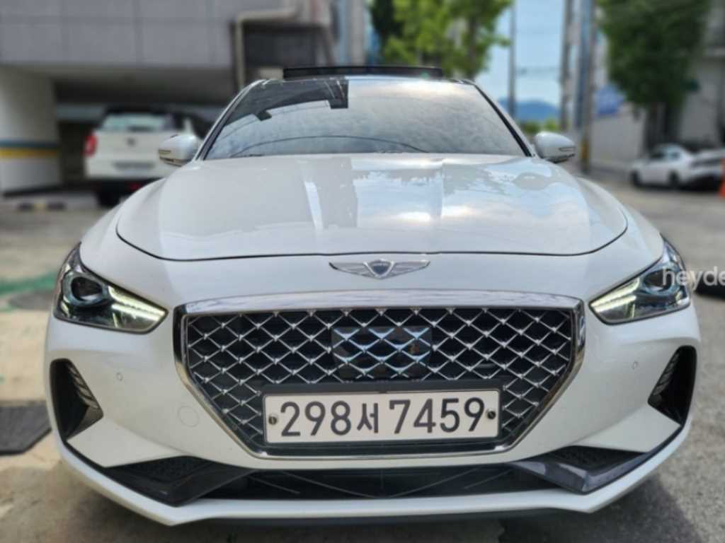제네시스 G70 2.0T 엘리트 사진