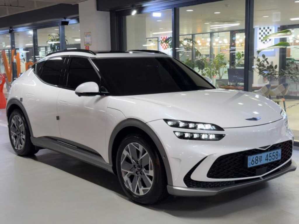 제네시스 GV60 스탠다드 2WD 사진