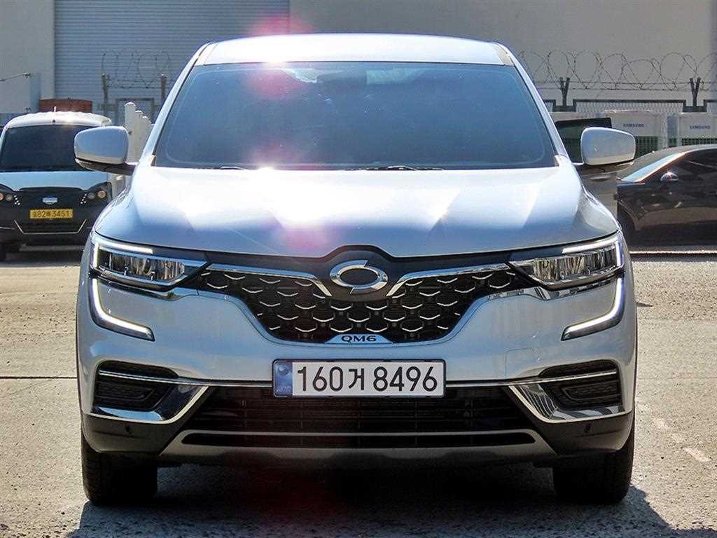 르노코리아 QM6 가솔린 2.0 GDe LE 2WD 사진