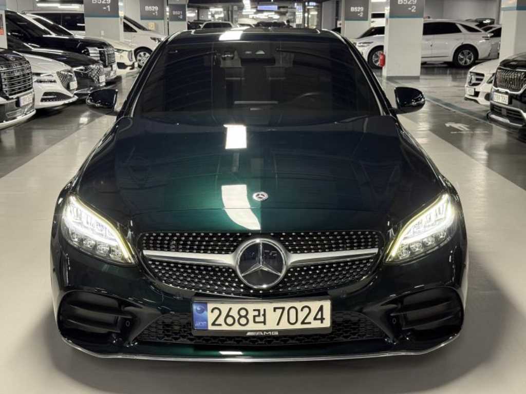 벤츠 C 클래스 C200 4MATIC AMG LINE 사진 2/20