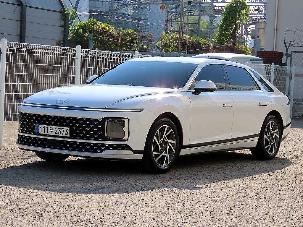 현대 그랜저 가솔린 2.5 2WD 익스클루시브 사진 2/20