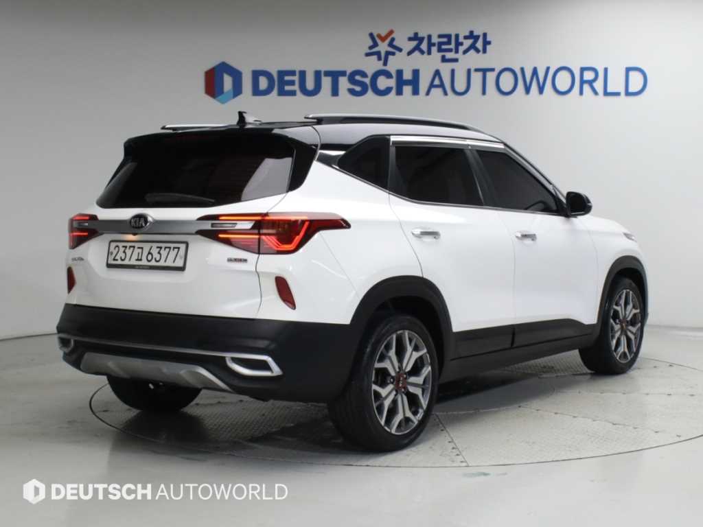 기아 셀토스 가솔린 1.6 터보 2WD 노블레스 사진 2/20