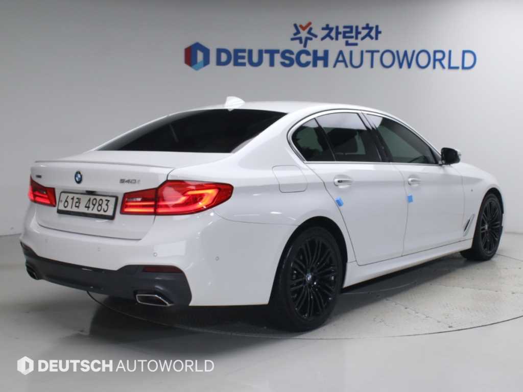 BMW 5시리즈 540i xDrive 럭셔리 플러스 사진 2/20