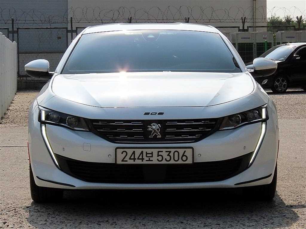 푸조 508 1.5 BlueHDI 알뤼르 사진
