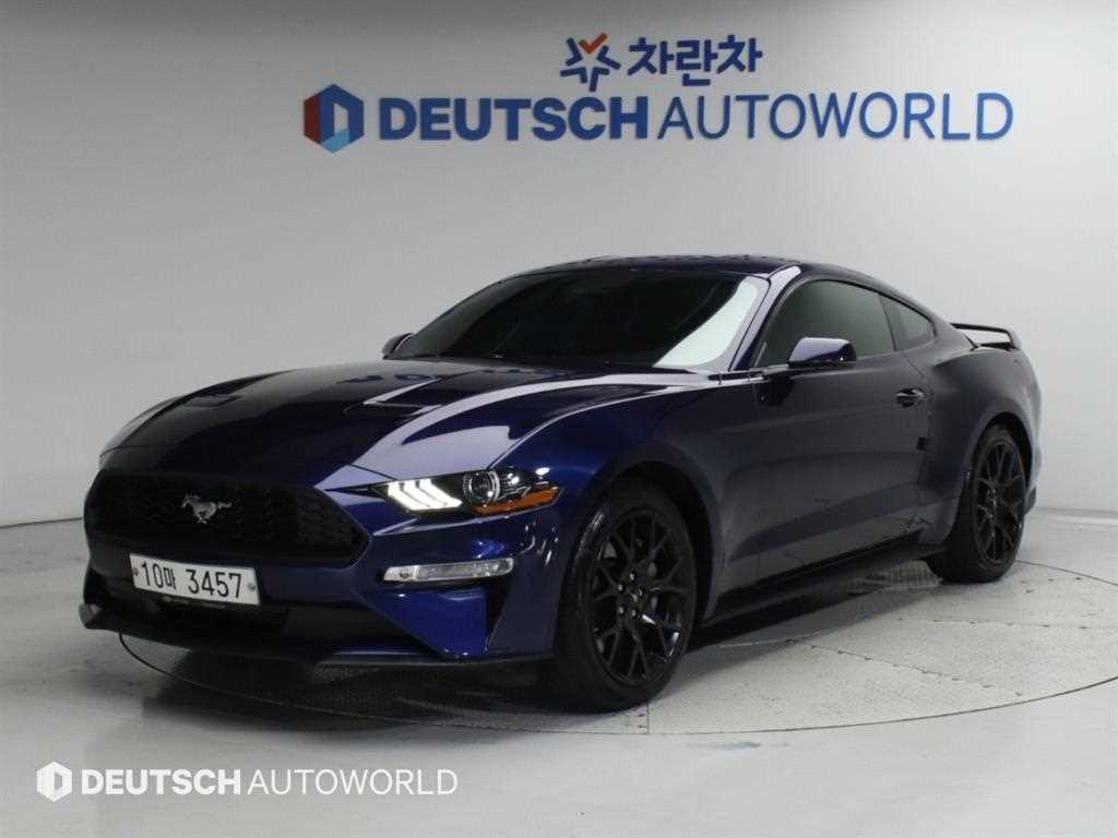 포드 머스탱 2.3 쿠페 프리미엄 사진