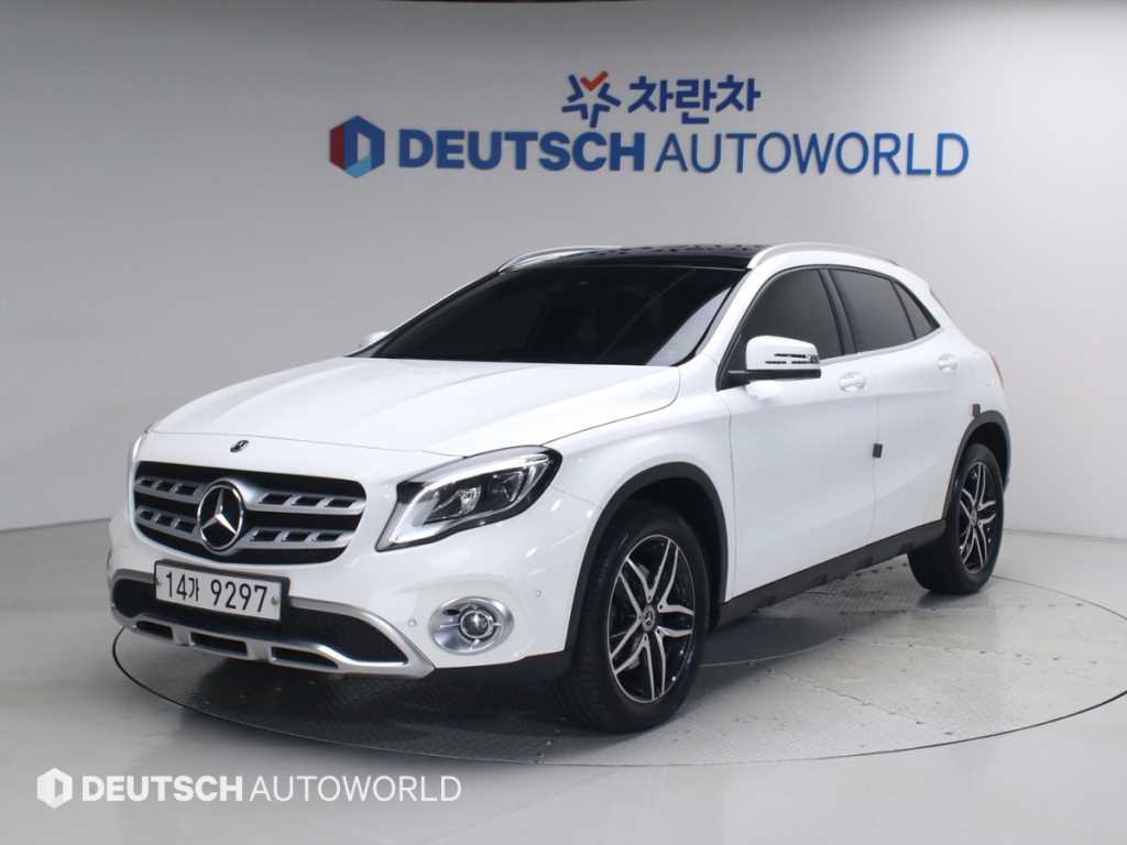 벤츠 GLA 클래스 GLA220 프리미엄 사진