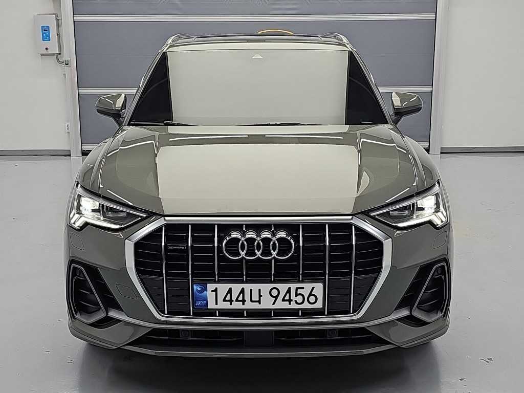 아우디 Q3 40 TFSI 콰트로 프리미엄 사진 2/20