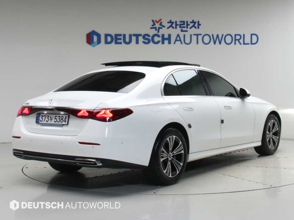벤츠 E 클래스 E200 아방가르드 사진 2/20