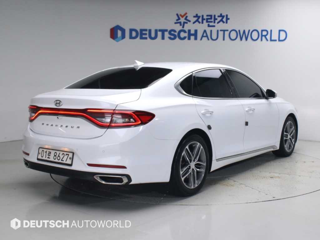 현대 그랜저 2.4 GDI 프리미엄 기본형 사진 2/20