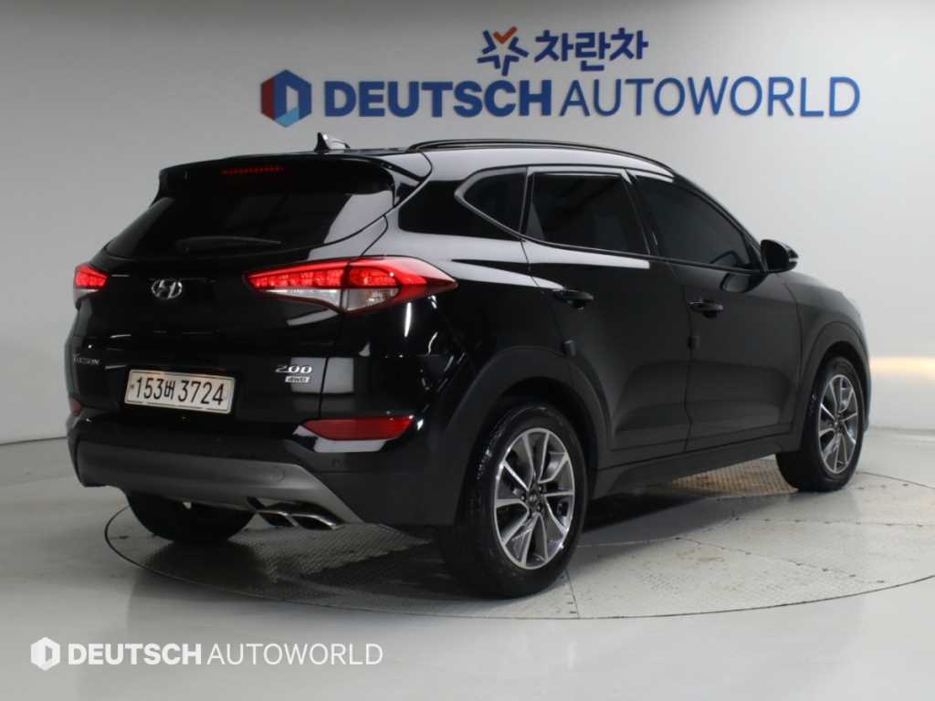 현대 투싼 디젤 2.0 4WD 프리미엄 사진 2/20
