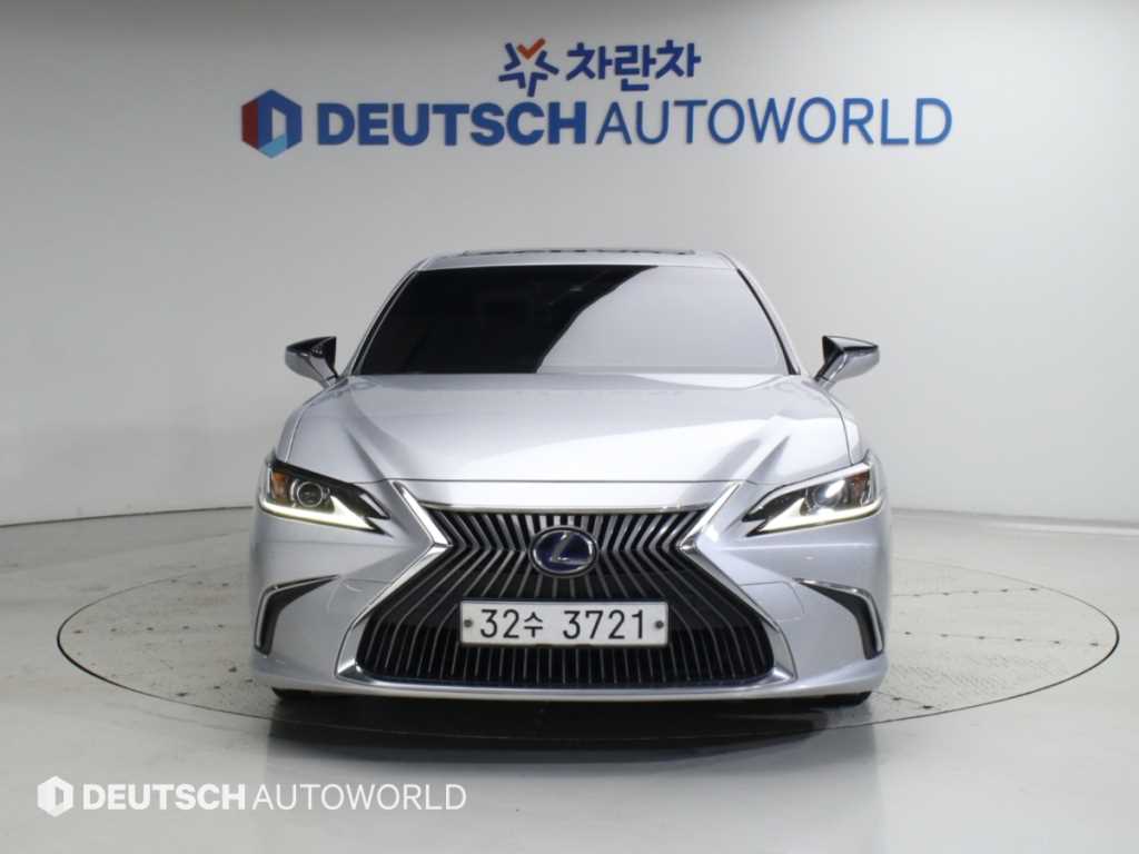 렉서스 ES 럭셔리 플러스 사진