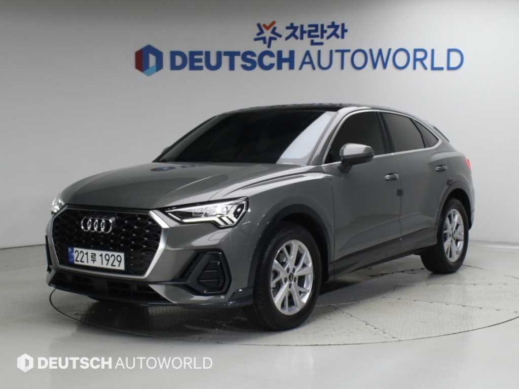 아우디 Q3 35 TDI 스포트백 프리미엄 사진