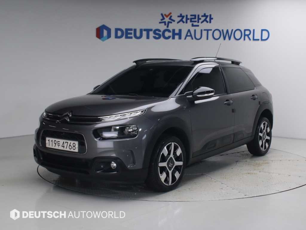 시트로엥 C4 1.6 BLUEHDI 샤인 사진