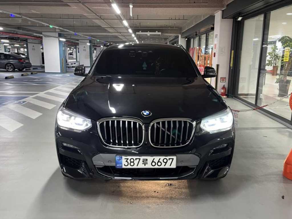 BMW X4 xDrive 20i M 스포츠 X 사진 2/20